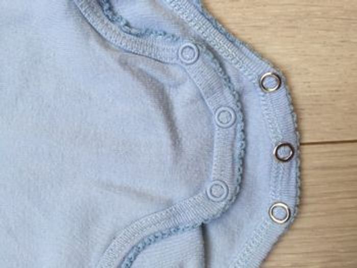 2 Bodies 12 mois - photo numéro 7