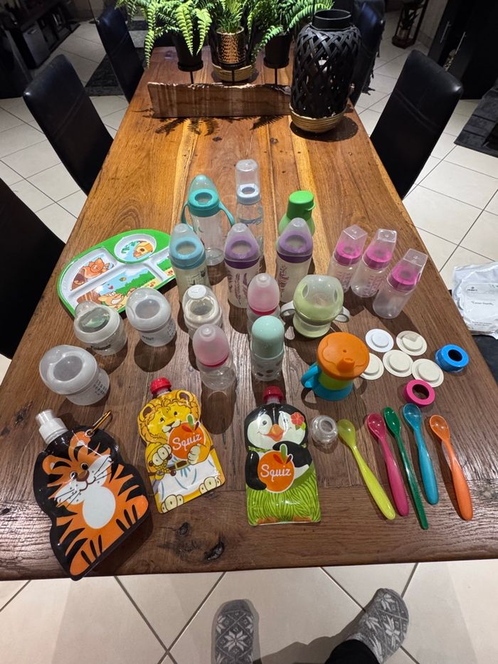 Lot Biberons et autres - photo numéro 2