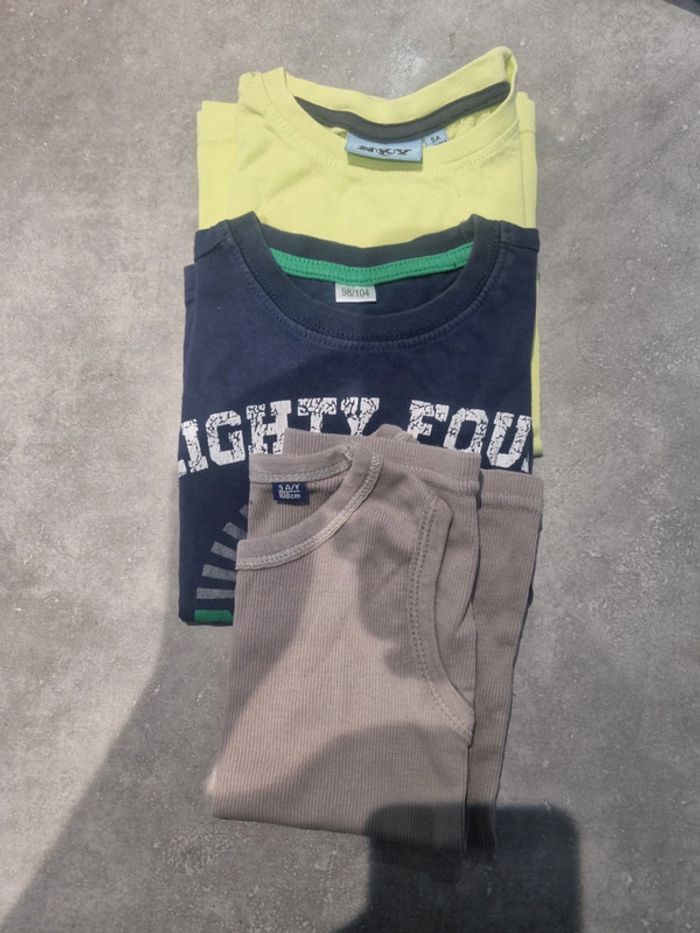 Lot t shirt