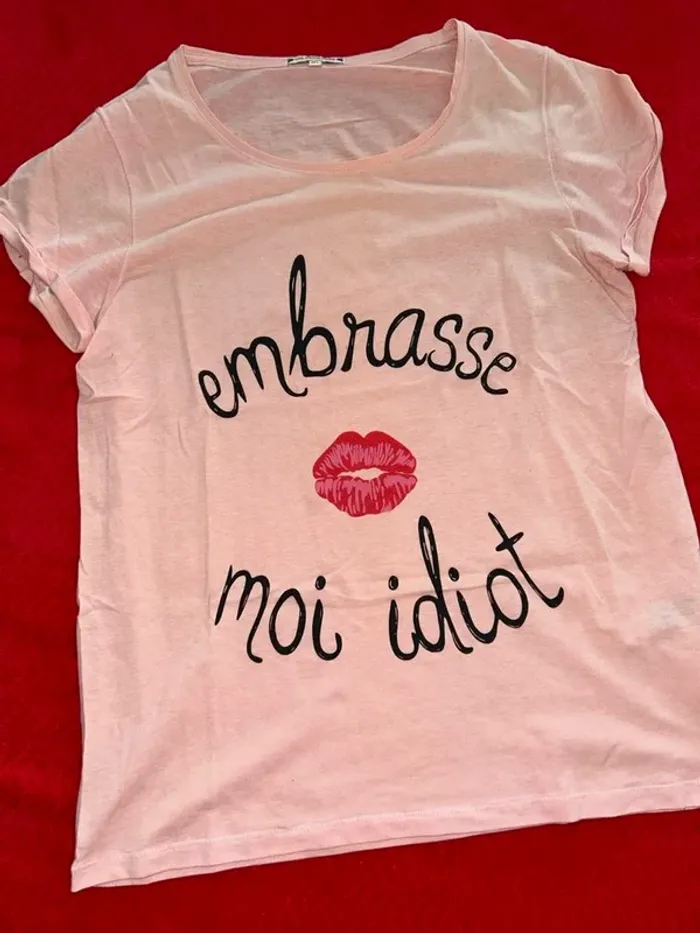 T shirt rose