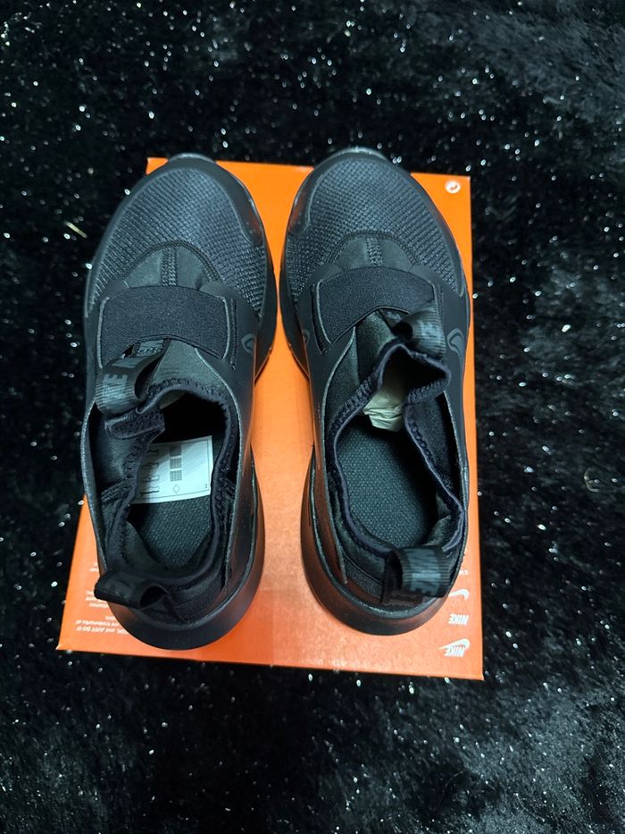 Baskets Nike Flex Runner 3 Eur 38,5 - photo numéro 4