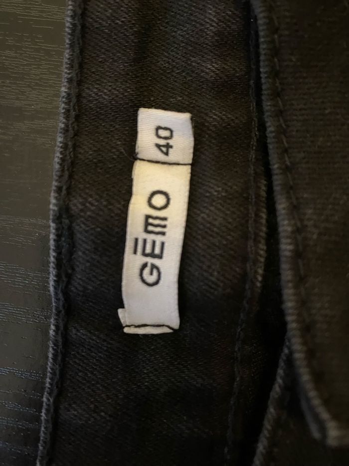 Pantalon noir - photo numéro 2