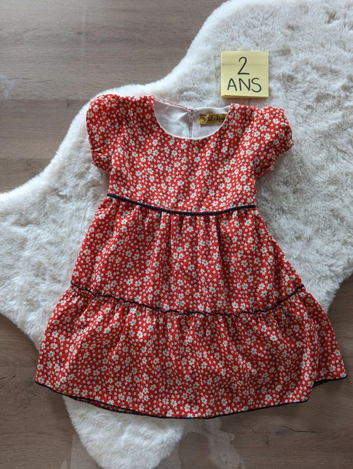 Robe rouge
