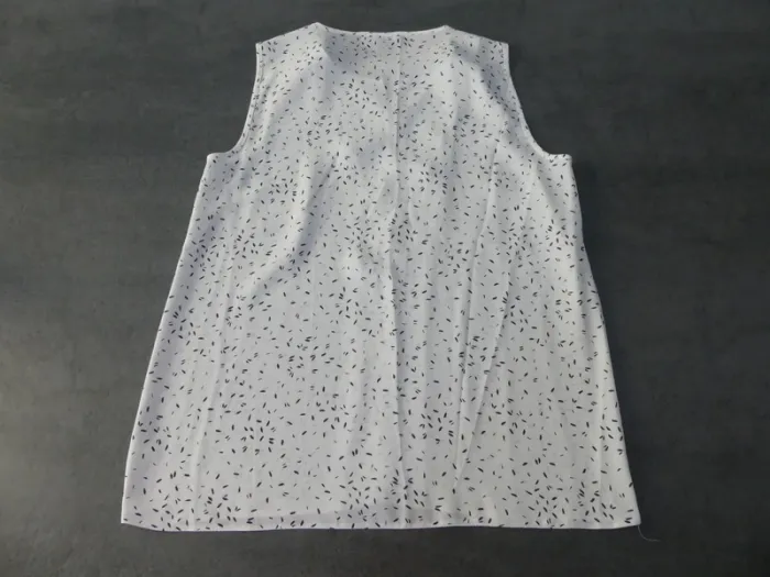 blouse sans manches - photo numéro 4