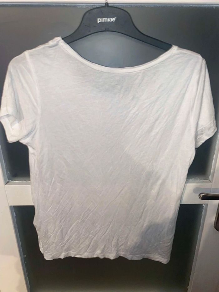 T-shirt taille m - photo numéro 2