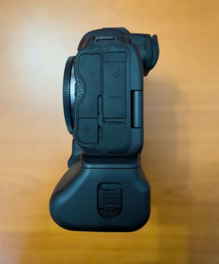 Canon EOS R5 + Grip BG-10 - photo numéro 5