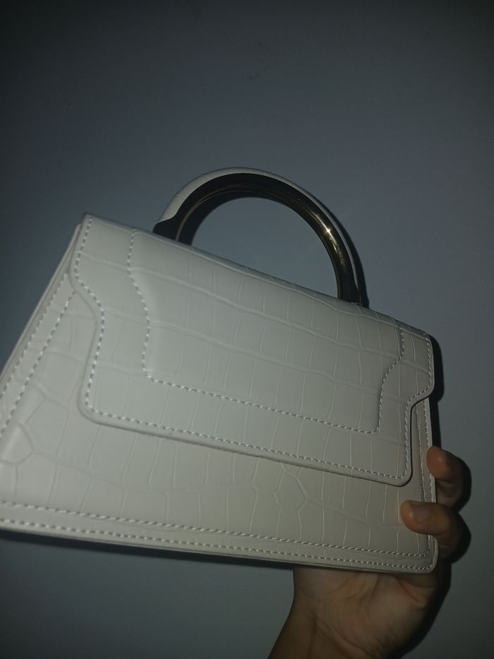 Mini sac à main avec lanier et poignée intégré couleur crème - photo numéro 2