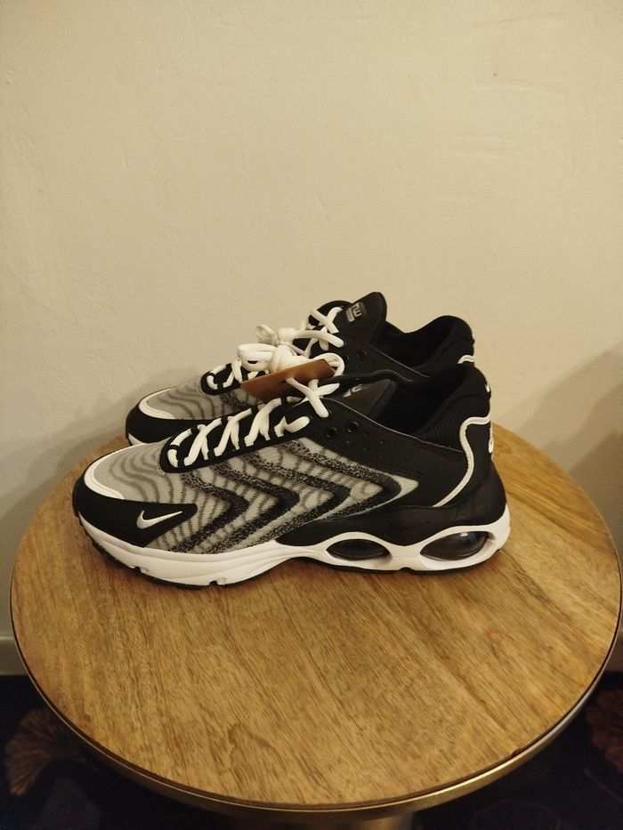 Baskets Nike T 40 - photo numéro 4