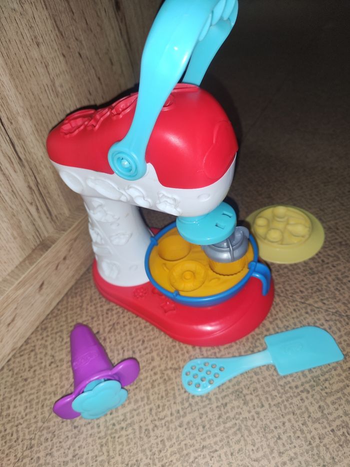 Robot patissier play doh - photo numéro 2