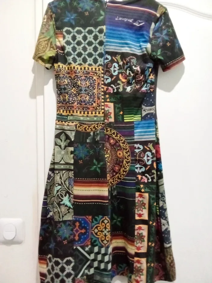 Robe Desigual taille S - photo numéro 2
