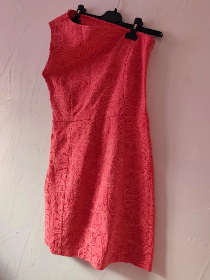 Sublime robe corail taille 38 ou M - photo numéro 2