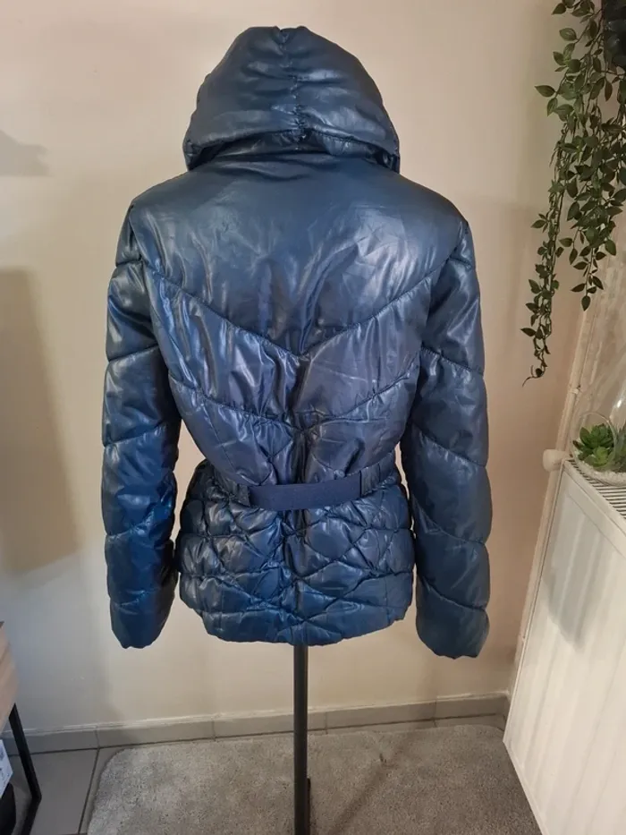 Doudoune h&m taille 38 - photo numéro 3