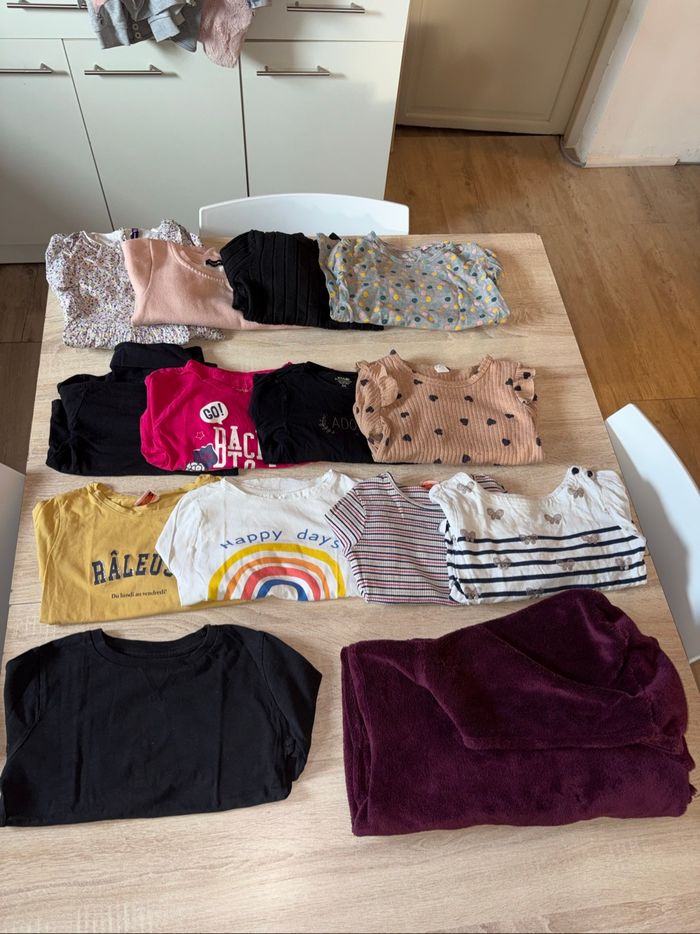 Lot vêtements fille 5 ans - photo numéro 7