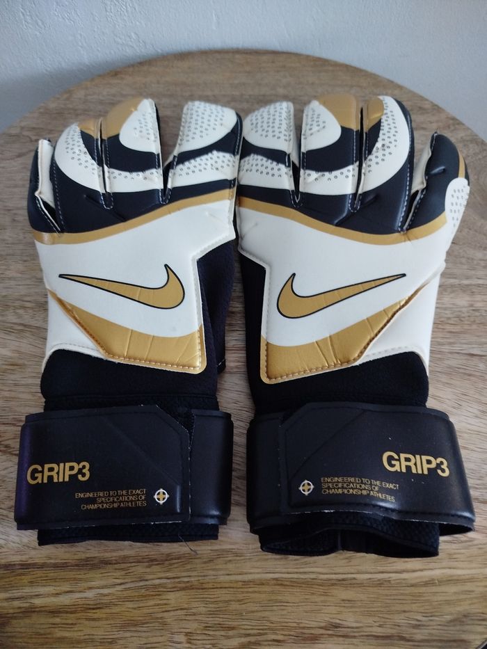 Gants gardien foot Nike grip 3 T 10