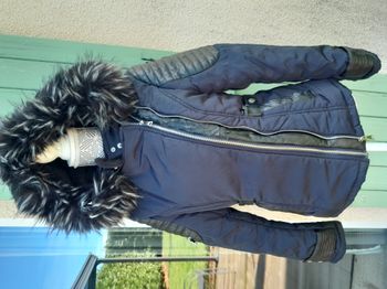 donne manteau