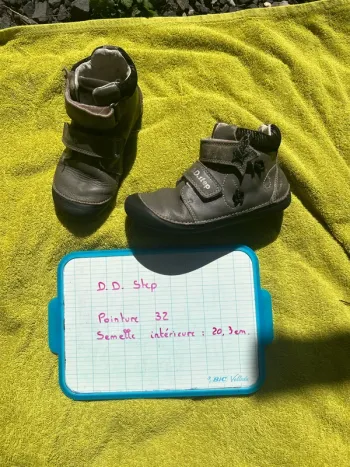 Chaussure montante barefoot grises