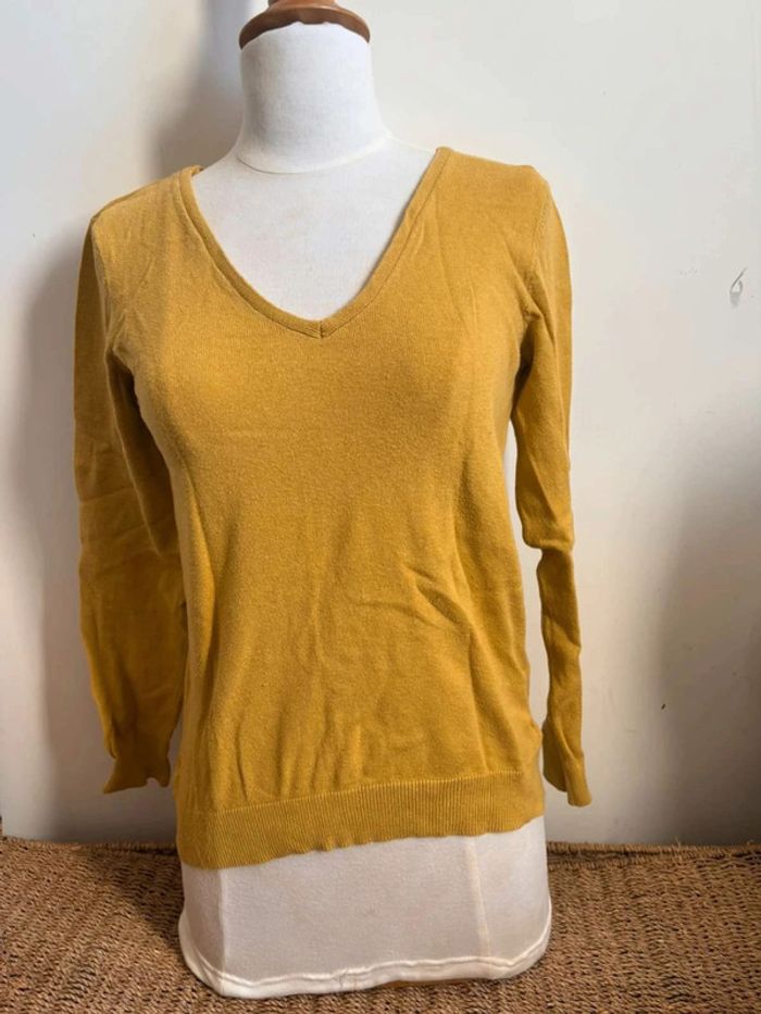 Pull col V jaune moutarde pour femme, Taille S - photo numéro 3