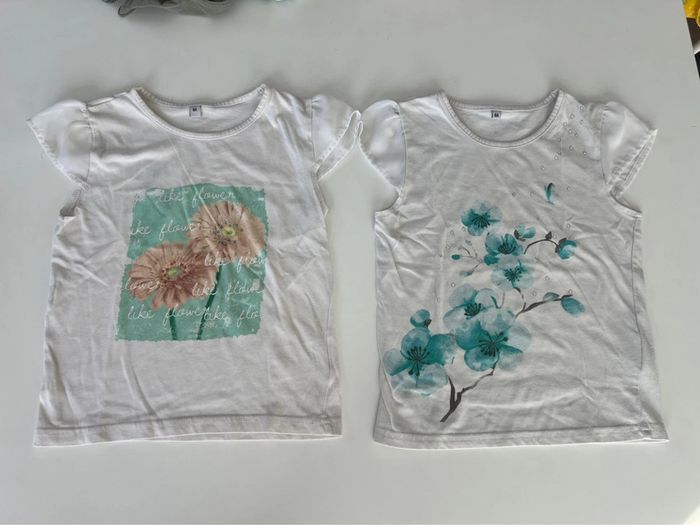 Lot de 2 tshirts en 8 ans