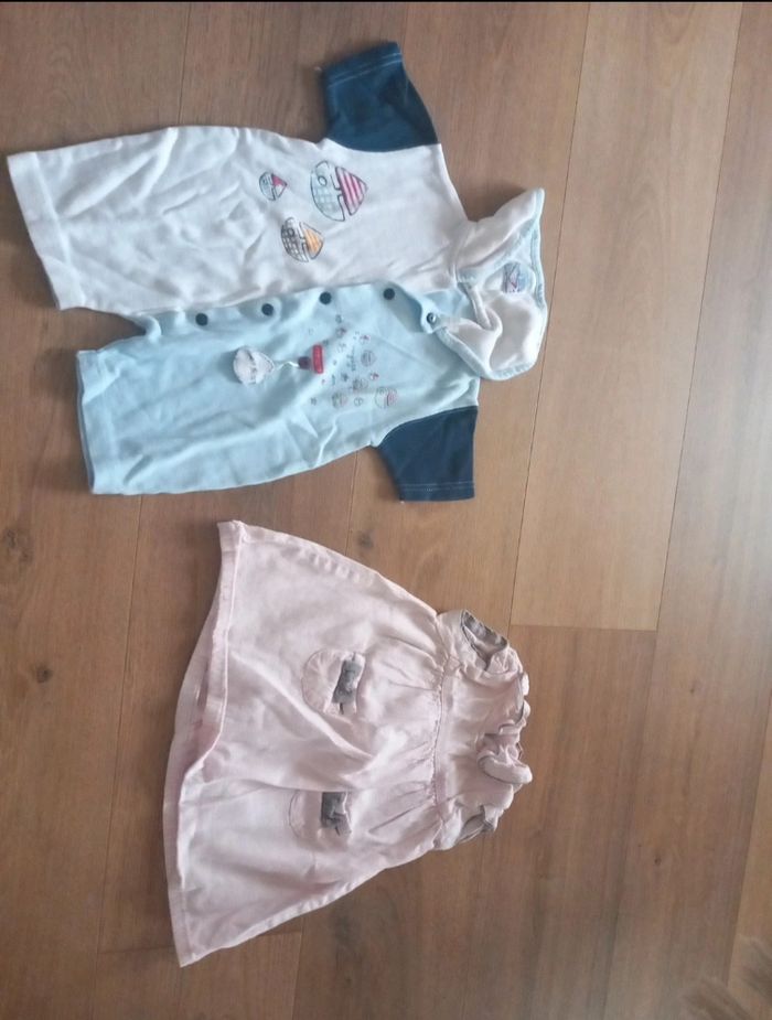 Lot vêtements fille 12 mois - photo numéro 7