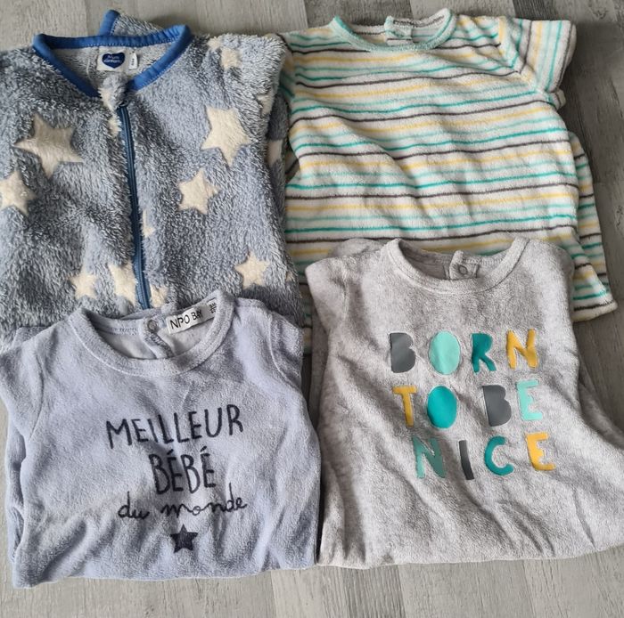 Lot pyjamas 6 mois