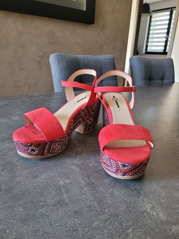 Sandales compensées mosquitos 38