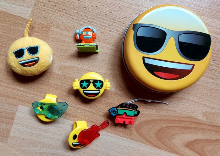 Lot smiley émoticons emoji
