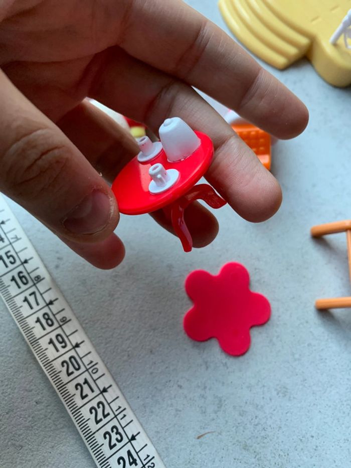 Lot jouet café shop hello kitty avec terrasse et accessoires sanrio - photo numéro 10