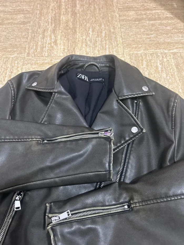 Veste en cuir Zara xs - photo numéro 5