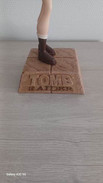 Tomb raider
