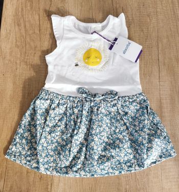 Robe manches courtes fille blanc et fleurs Liberty taille 12 mois Absorba