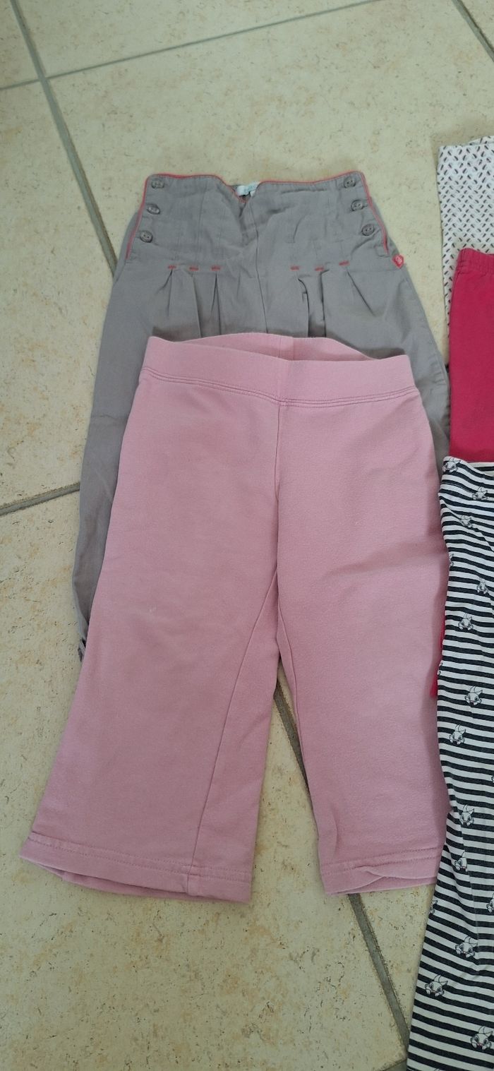 Lot 7 pantalons et leggings fille - 2 ans - photo numéro 2