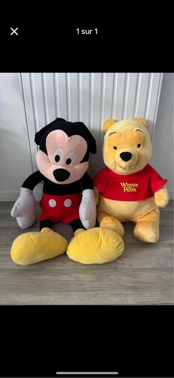 Lot de 2 peluches Mickey 75cm et Winnie 60cm