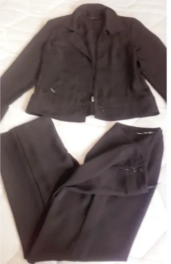 Tailleur pantalon 44
