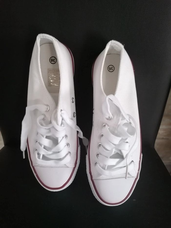 Basket en toile NEUVES taille 36 - photo numéro 4