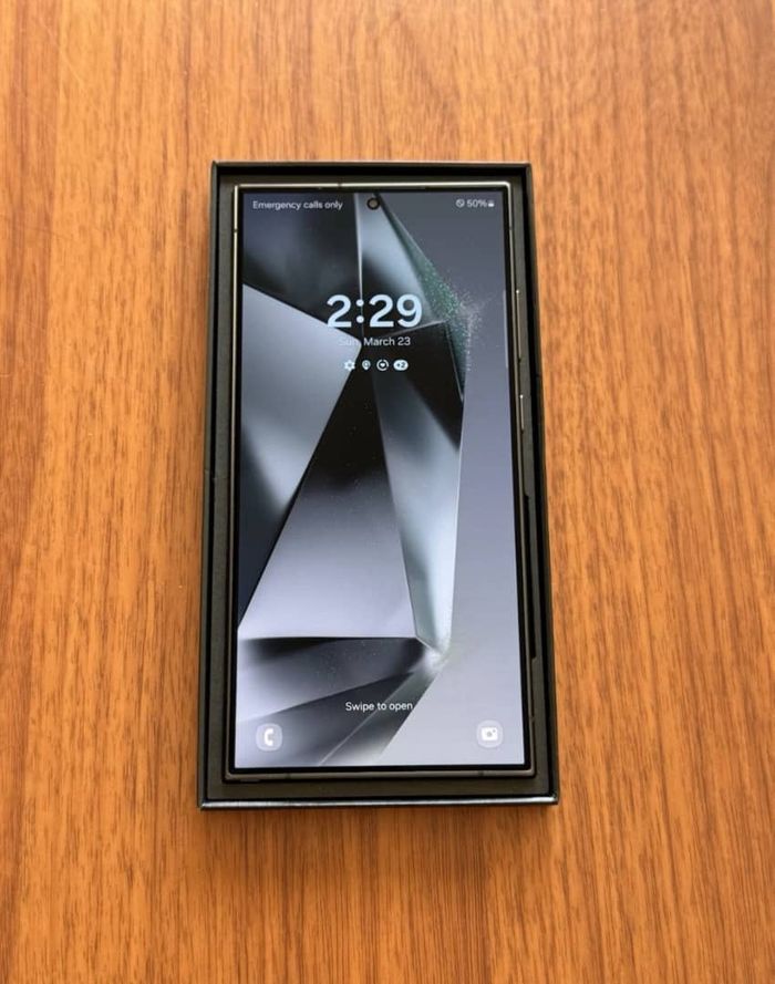 Samsung Galaxy s 24 ultra