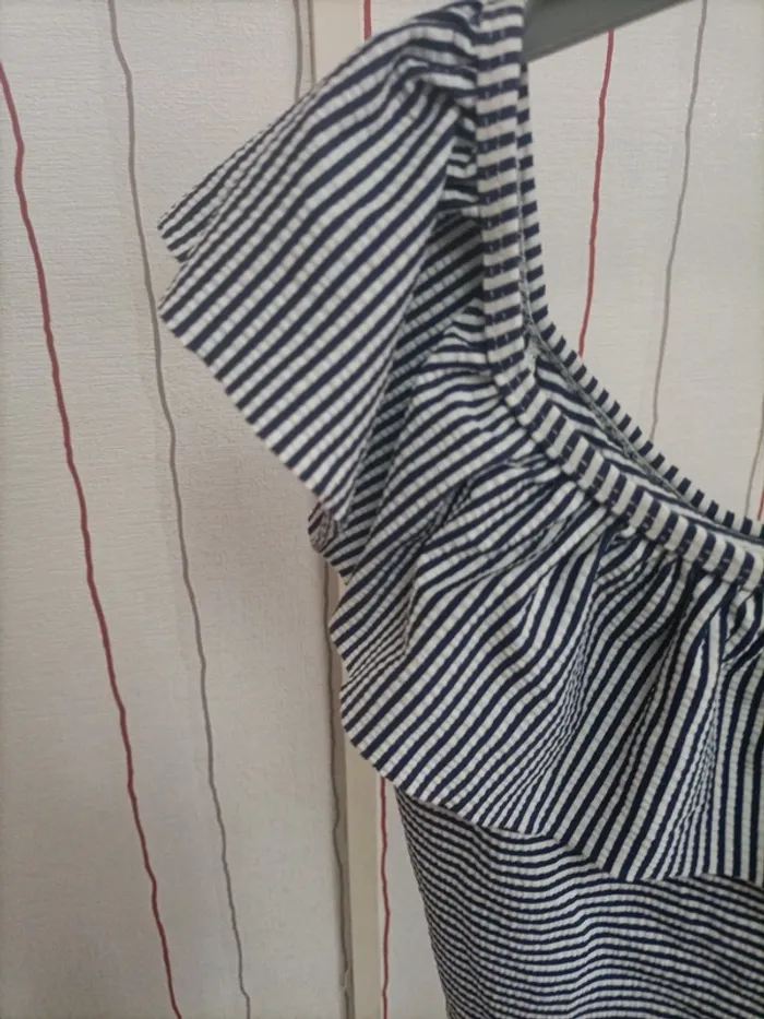 Joli maillot de bain fille Primark 9/10 ans - photo numéro 3