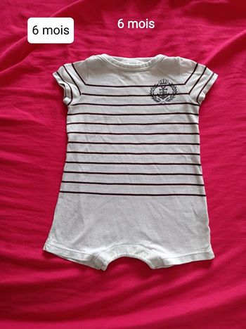 Barboteuse  coton Petit bateau taille 6 mois