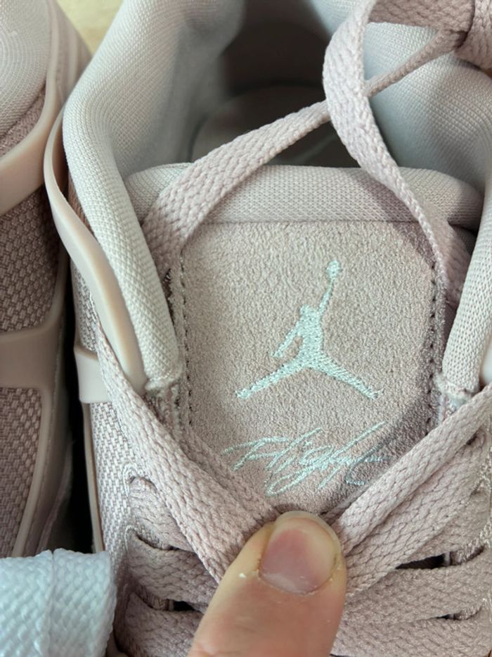 Baskets Jordan 4 rm pink rose pointure 42 neuves - photo numéro 6