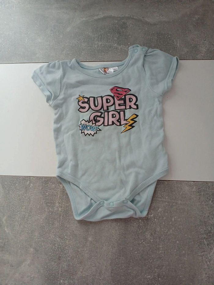 Body manches courtes bébé fille