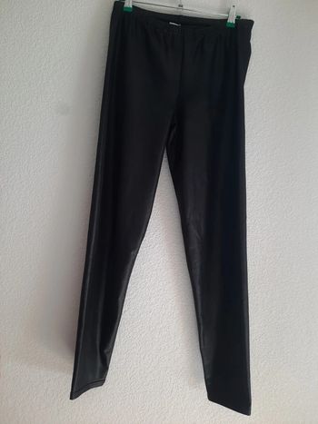 Legging aspect satiné noir T3/4