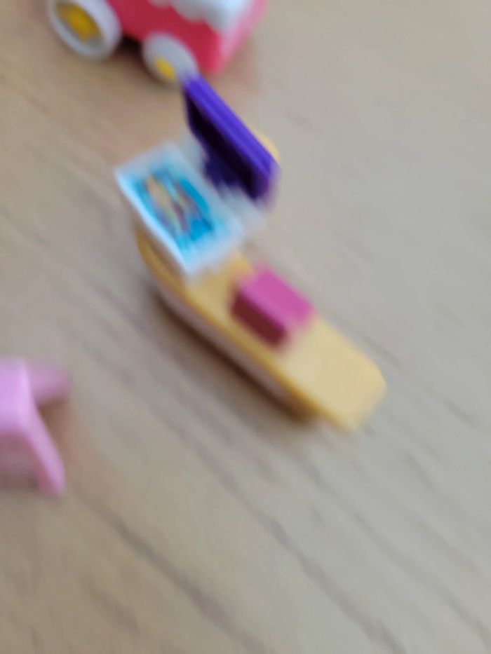 Gros lot hello kitty ribbon café terrasse personnage dont 1 articulé glacière boisson - photo numéro 6