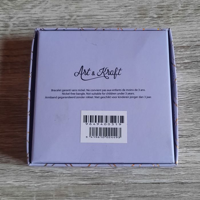 Boite d'emballage cadeau pour bracelet - photo numéro 2