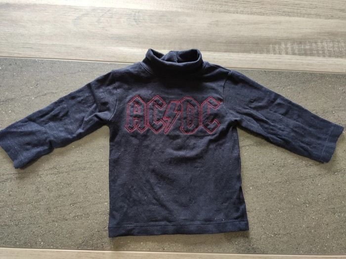 Lot 2 t-shirts manches longues col roulé taille 9 mois - photo numéro 2