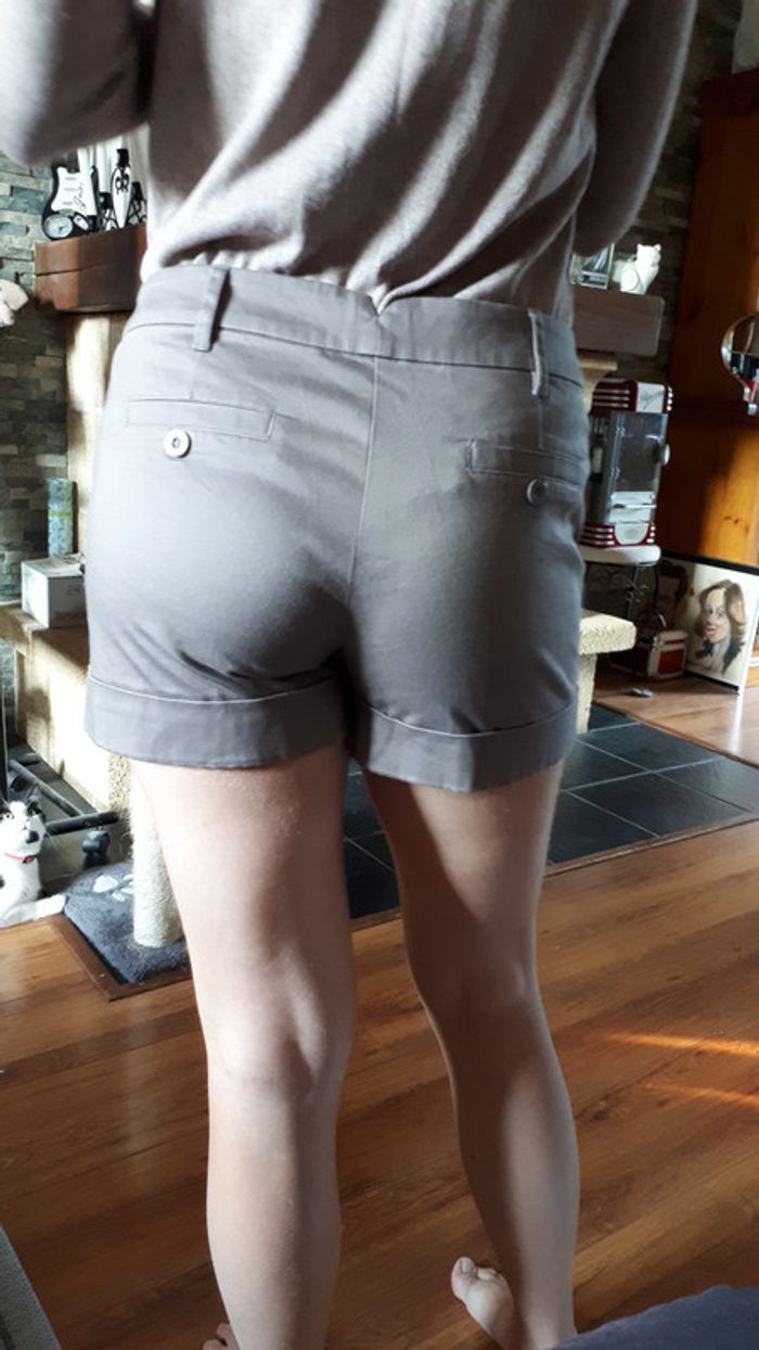 Short Naf Naf - photo numéro 3