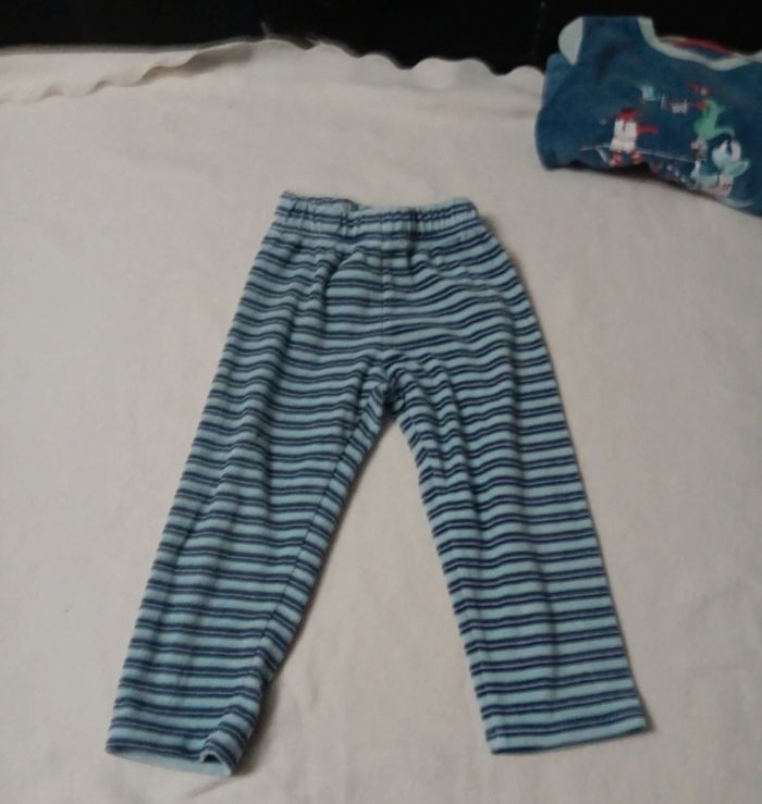 Pyjama deux pièces - photo numéro 4