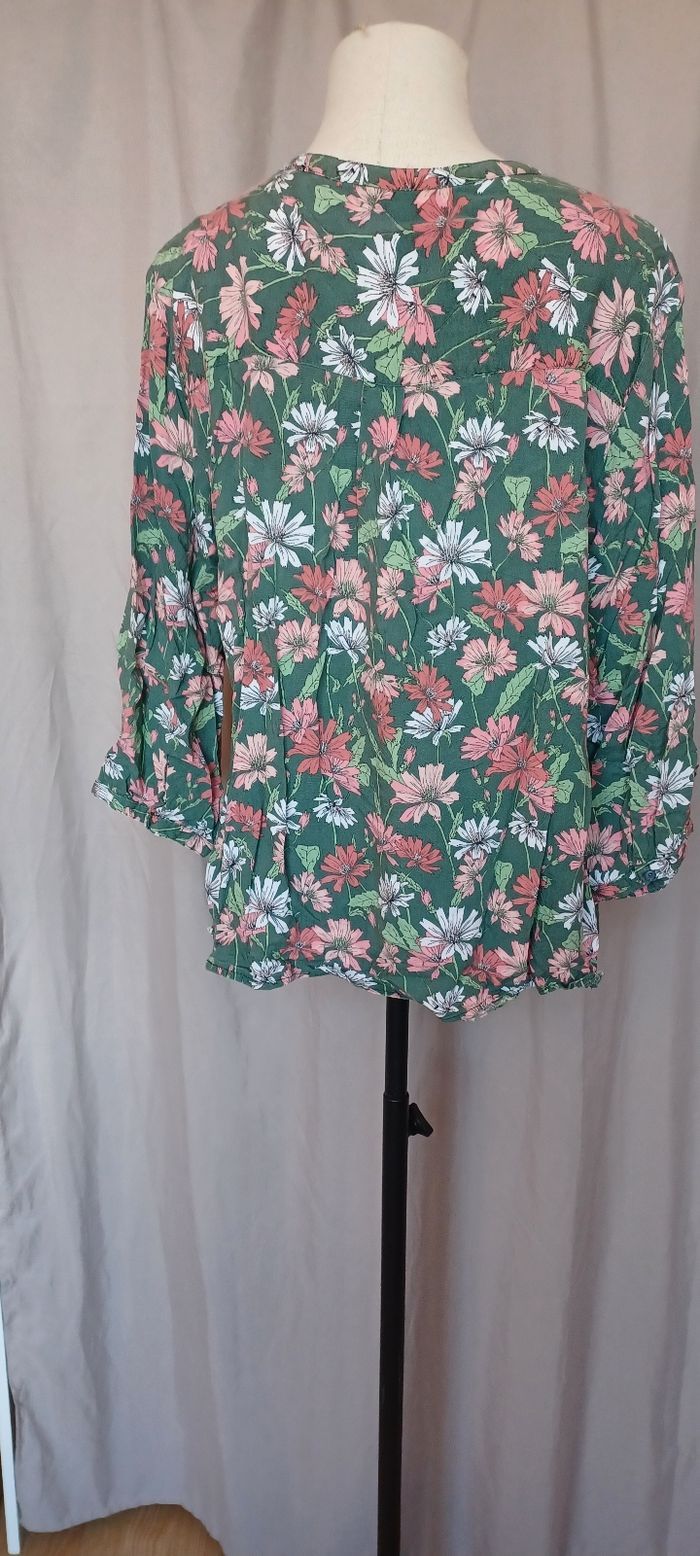 Très jolie blouse manches longues femme T 48 lisez bien l'annonce surtout - photo numéro 5