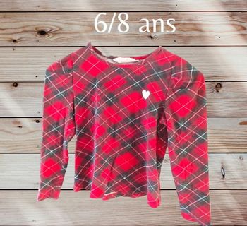 Jolie t-shirt manches longues 6/8ans