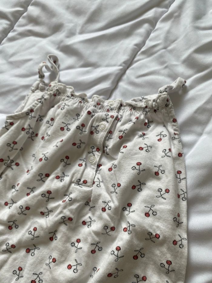 Combishort cerise taille 2 ans - photo numéro 4