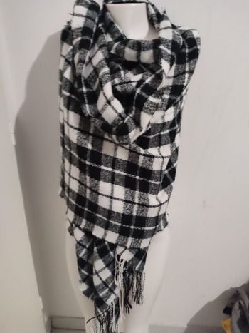 #kytieaccessoirefemme. Étole écharpe taille unique