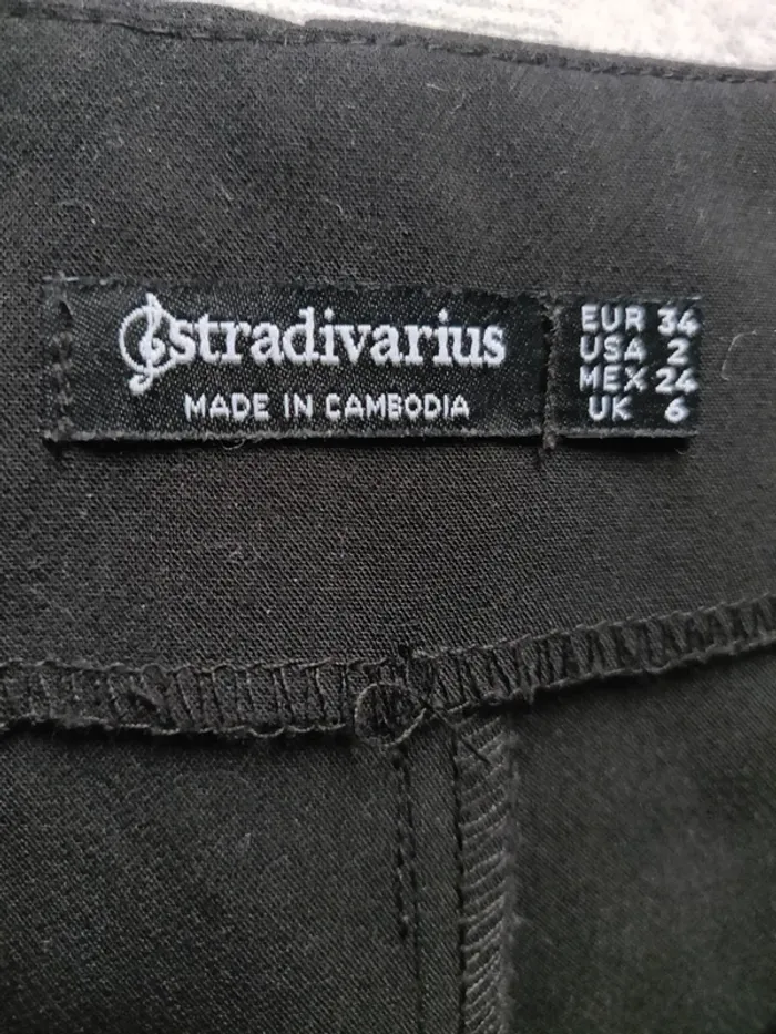 Pantalon noir à pinces - photo numéro 4